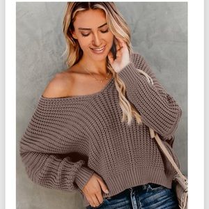 Boutique Mocha Sweater off-the-shoulder sz L